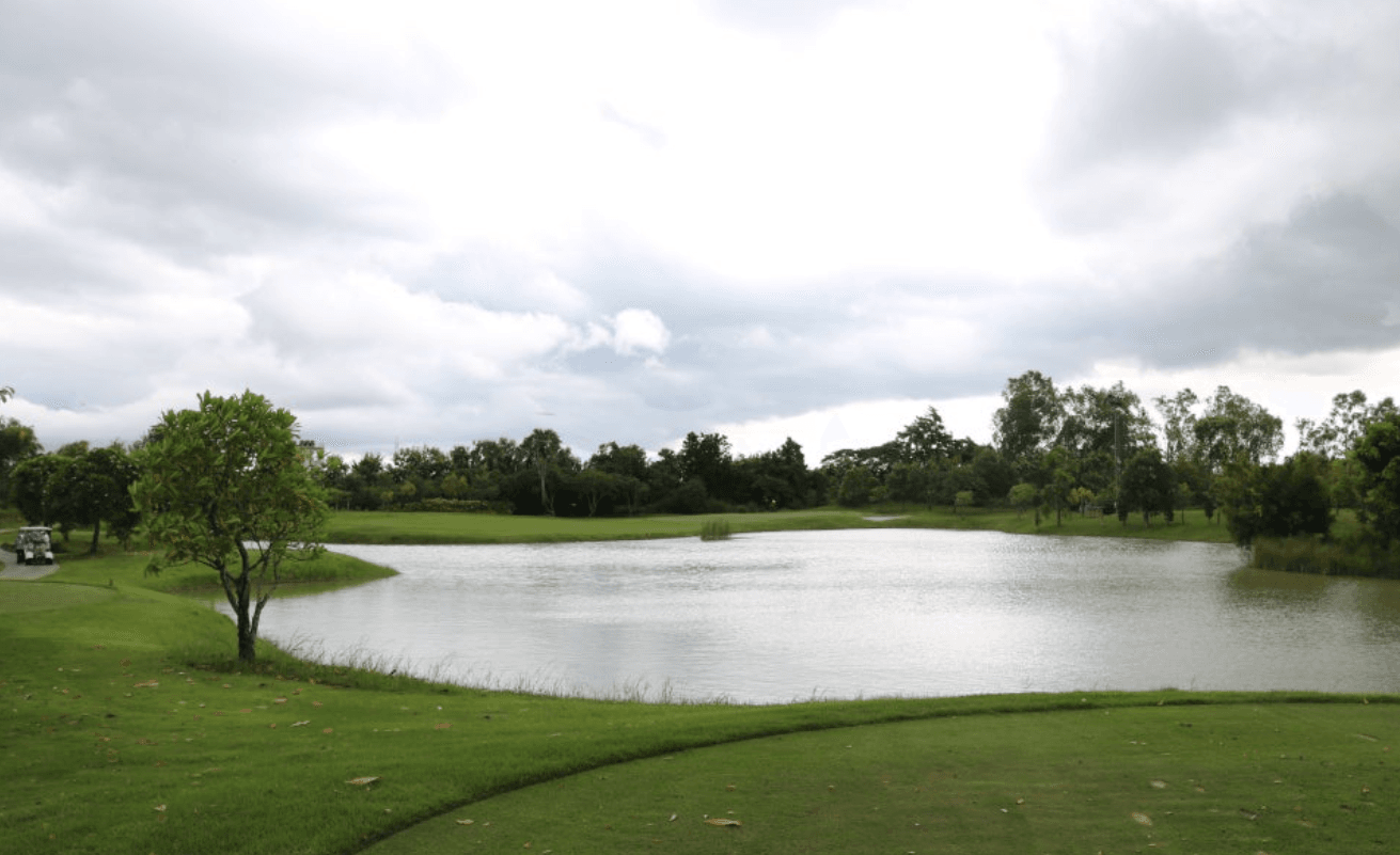 치앙마이 레가시cc 2번 홀