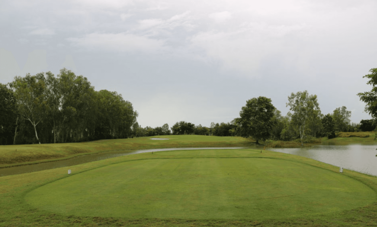 치앙마이 레가시cc 8번 홀