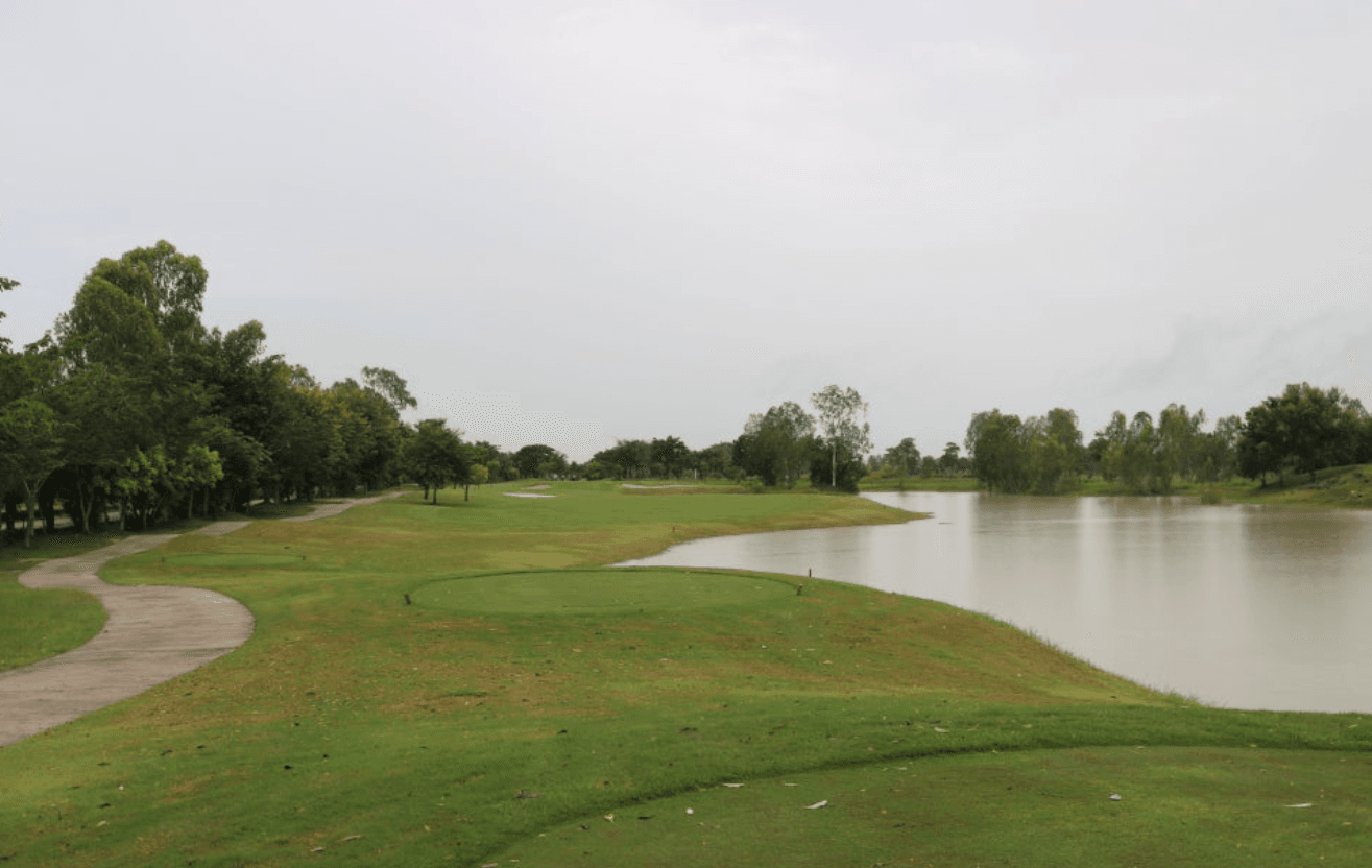 치앙마이 레가시cc 9번 홀