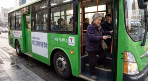 서울특별시 어르신 교통비 지원 정책: 지하철 70세 조정과 버스비 지원 확대